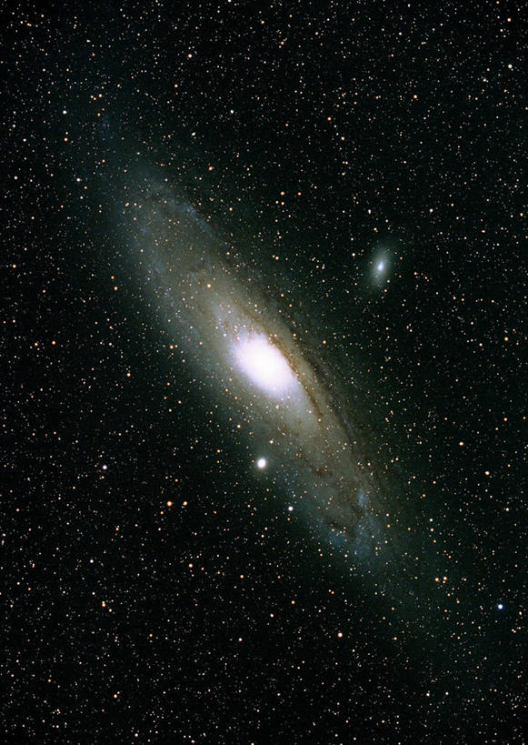 无人,竖图,室外,夜晚,正面,探险,神秘,宇宙,极光,星空,夜景,科学,太空,星球,星云,漩涡,辉煌,浪漫,美丽,自然,灿烂,探索,太阳系,仙女座,仙女座星系,气象,发现,华丽,天体,仙女星系,美好,银河系,神奇,星体,天文学,外太空,旋涡星系,绚烂,光耀,极光带,极光弧,极光幔,极光芒,极光片,星夜,夜空,彩图,M31星云,NGC224星系