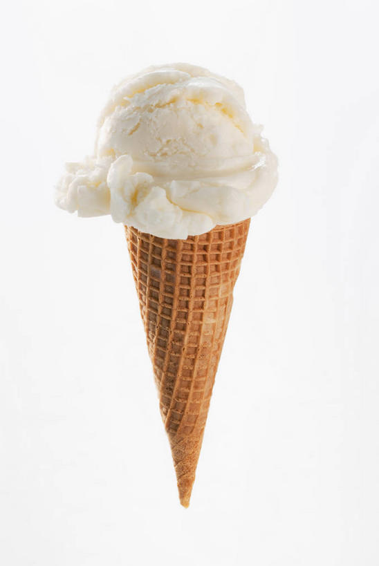 无人,竖图,室内,特写,白天,白色背景,正面,图形,冰激凌,几何,清凉,一个,冷饮,球体,舒服,冰淇淋,摄影,影棚,单个,解暑,数学,解渴,雪糕,华夫饼,舒爽,窝夫,格子饼,华夫,格仔饼,压花蛋饼,冰糕,消暑,彩图,影棚拍摄,拍摄,几何图形,立体几何,立体图形,蛋筒冰淇淋,冰淇淋蛋筒
