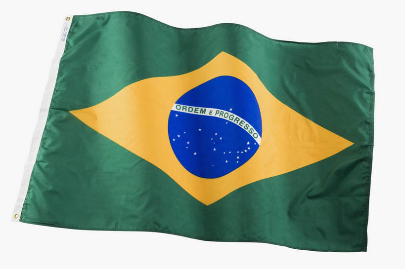 无人,横图,俯视,室内,特写,白天,白色背景,静物,旗帜,国旗,巴西,一面,飘扬,英文,标志,文字,字符,字母,标识,黄色,蓝色,绿色,南美,摄影,影棚,飘逸,英文字母,南美洲,拉丁美洲,飞扬,美洲,巴西联邦共和国,亚美利加洲,南亚美利加洲,旗,彩图,高角度拍摄,影棚拍摄,拍摄,巴西国旗