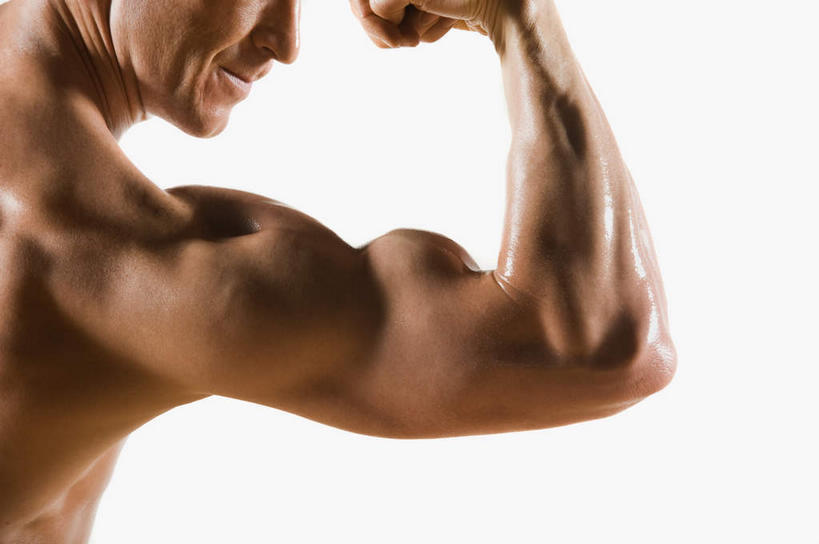 西方人,脸,头,脸颊,手,肌肉,健壮,一个人,站,举,笑,微笑,竖图,室内,特写,白天,白色背景,欧洲,欧洲人,仅一个男性,仅一个人,握,阴影,反射,影子,扭头,裸露,肩膀,仅一个年轻男性,背面,托,握拳,站着,转头,健康,手部,活力,力量,握着,摄影,影棚,青春,单手,强壮,裸,男人,男性,年轻男性,白种人,头部,脸部,脸蛋,面部,举起,举手,举着,向上举,向上伸,向上托,站立,半身,彩图,影棚拍摄,拍摄