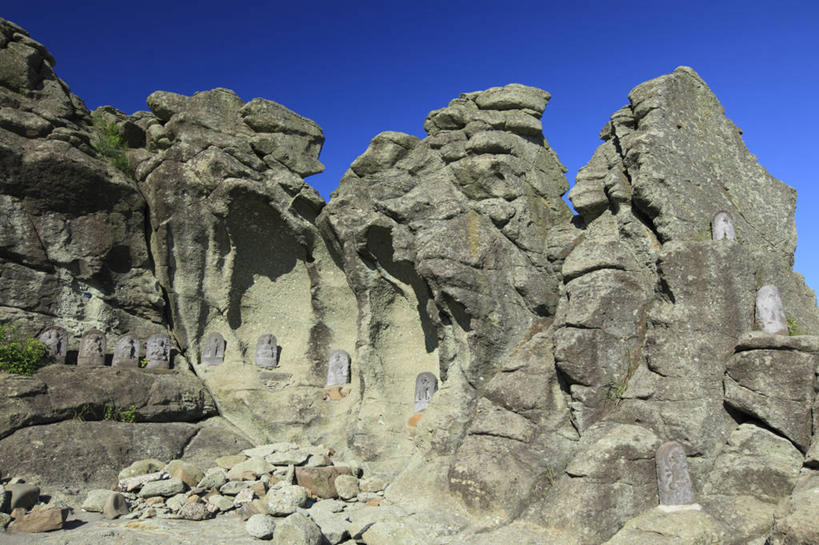 无人,横图,室外,白天,正面,旅游,度假,石头,美景,山,山脉,日本,亚洲,阴影,光线,纹路,石子,纹理,影子,景观,山峰,山峦,娱乐,蓝色,蓝天,天空,阳光,自然,群山,天,享受,休闲,景色,放松,晴朗,自然风光,东亚,本州,万里无云,肌理,本州岛,日本国,近畿地方,近畿,和歌山,和歌山县,石块,岩石,晴空,晴空万里,彩图,白滨町,西牟娄郡,千叠敷