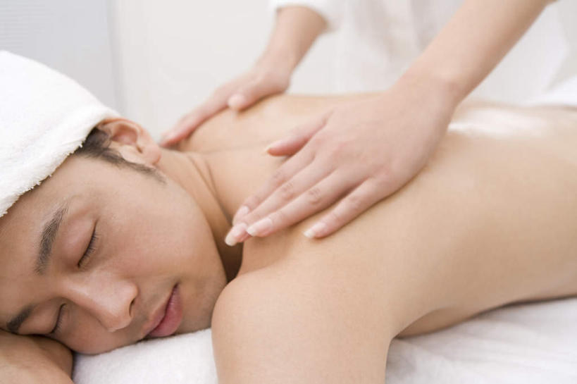 东方人,两个人,按摩师,站,闭眼,睡,横图,俯视,室内,白天,按摩,床,亚洲,服装,朦胧,模糊,纺织物,双人床,床单,休闲装,黄种人,被子,衣服,毛巾,趴着,清洁,站着,休闲,休闲服,服饰,保暖,被单,透气,指压,防水,储水,耐磨,吸水,男人,男性,年轻男性,年轻女性,女人,女性,亚洲人,技师,闭眼睛,闭着眼,闭着眼睛,困,困觉,趴,寝息,睡觉,站立,半身,彩图,高角度拍摄,推拿