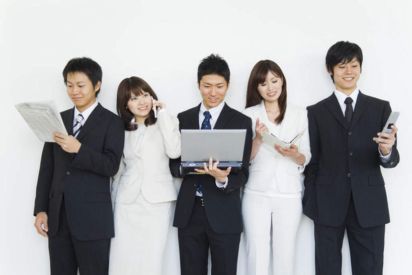 东方人,同事,商务人士,商务男性,商务女性,办公室,站,笑,打电话,微笑,横图,室内,白天,正面,衬衫,成功,合作,团队,集体,信心,电脑,笔记本电脑,电话,手机,亚洲,套装,网络,记事本,领带,许多人,拿,拿着,注视,黄种人,通讯设备,队伍,观察,看,站着,一群人,观看,察看,无线,领导,成就,关注,通信设备,商务装,无线网络,合伙,领袖,无线上网,便携式电脑,工薪阶层,交流,手提电脑,男人,男性,年轻男性,年轻女性,女人,女性,亚洲人,年轻人,白领,上班族,沟通,通话,站立,半身,彩图,衬衣