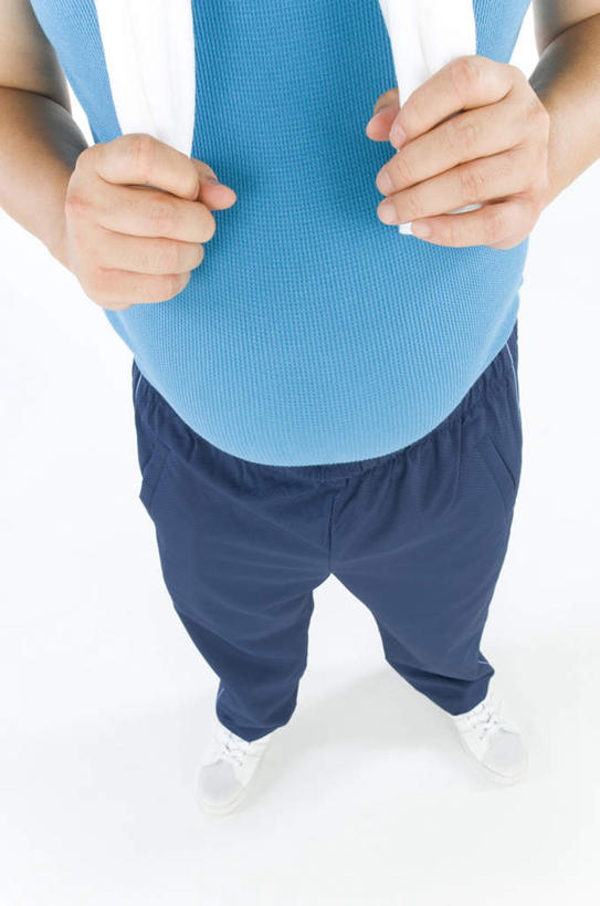 东方人,腹部,一个人,站,竖图,俯视,室内,白天,白色背景,亚洲,仅一个男性,仅一个人,服装,纺织物,拿,拿着,休闲装,黄种人,仅一个年轻男性,衣服,蓝色,毛巾,清洁,站着,休闲,休闲服,摄影,服饰,影棚,保暖,透气,防水,肥,胖,储水,耐磨,吸水,男人,男性,年轻男性,亚洲人,腹,肚子,站立,半身,彩图,高角度拍摄,影棚拍摄,拍摄