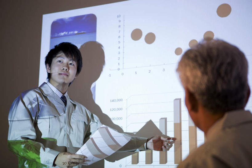 东方人,背部,两个人,同事,工程师,建筑师,会议室,坐,横图,室内,白天,正面,工作服,制服,成功,合作,团队,集体,信心,显示器,亚洲,许多,握,指,服装,开会,材料,档案,屏幕,文件,拿,拿着,注视,黄种人,显示屏,队伍,衣服,资料,观察,看,握着,服饰,观看,察看,领导,指着,衣着,成就,穿着,关注,文档,合伙,领袖,输出设备,工作制服,衣饰,老年男性,男人,男性,年轻男性,亚洲人,技师,建筑设计师,坐着,半身,彩图,工作套服