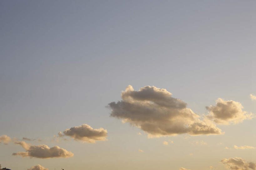 无人,横图,室外,白天,仰视,旅游,度假,美景,日落,景观,晚霞,霞光,云,云朵,云彩,娱乐,蓝色,白云,蓝天,天空,自然,黄昏,天,享受,休闲,景色,彩霞,放松,晴朗,自然风光,晴空,夕阳,彩图,低角度拍摄