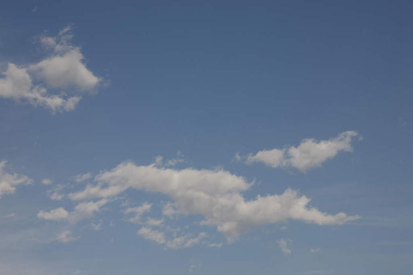 无人,横图,室外,白天,仰视,旅游,度假,美景,阴影,光线,影子,景观,云,云朵,云彩,娱乐,蓝色,白云,蓝天,天空,阳光,自然,天,享受,休闲,景色,放松,晴朗,自然风光,晴空,彩图,低角度拍摄