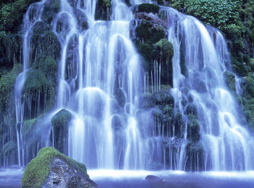 无人,横图,室外,白天,正面,长时间曝光,旅游,度假,石头,美景,瀑布,水,植物,秋田县,日本,亚洲,飞溅,溅,石子,液体,景观,水滴,苔藓,娱乐,水珠,绿色,自然,享受,休闲,景色,放松,喷洒,自然风光,曝光,东亚,本州,本州岛,日本国,秋田,东北地方,暴光,跌水,石块,岩石,彩图