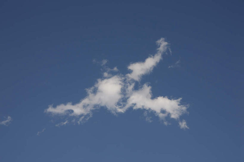 无人,横图,室外,白天,仰视,旅游,度假,美景,阴影,光线,影子,景观,云,云朵,云彩,娱乐,蓝色,白云,蓝天,天空,阳光,自然,天,享受,休闲,景色,放松,晴朗,自然风光,晴空,彩图,低角度拍摄