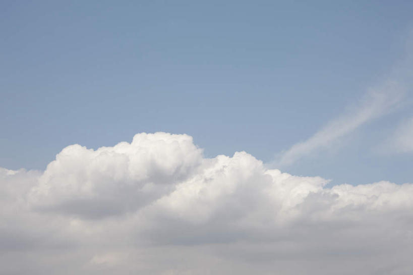 无人,横图,室外,白天,仰视,旅游,度假,美景,阴影,光线,影子,景观,云,云朵,云彩,娱乐,蓝色,白云,蓝天,天空,阳光,自然,天,享受,休闲,景色,放松,晴朗,自然风光,晴空,彩图,低角度拍摄