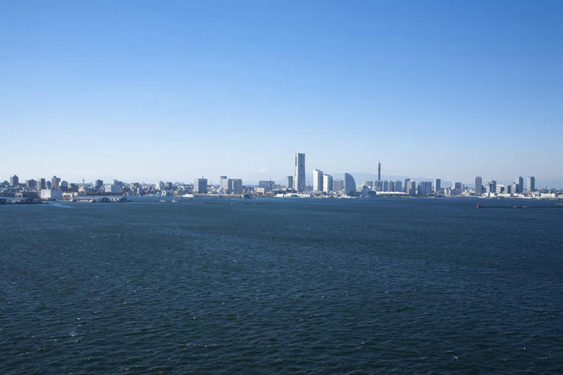 无人,高楼大厦,横图,全景,室外,白天,正面,旅游,度假,河流,美景,水,天际线,大厦,建筑,摩天大楼,神奈川,日本,亚洲,阴影,波纹,光线,影子,河水,景观,水流,横滨,横滨市,神奈川县,娱乐,蓝色,蓝天,水纹,天空,阳光,自然,波浪,天,享受,休闲,景色,放松,晴朗,自然风光,东亚,本州,万里无云,首府,关东地方,本州岛,日本国,晴空,晴空万里,彩图,大楼,高层建筑,高楼,摩天楼