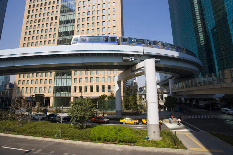 无人,高楼大厦,横图,室外,白天,仰视,大厦,道路,建筑,路,摩天大楼,公路,火车,汽车,一辆,许多,阴影,光线,影子,高架,交通,车,蓝色,蓝天,天空,阳光,交通工具,轿车,天,晴朗,载具,高架桥,高架道路,跨线桥,万里无云,港区,晴空,晴空万里,彩图,低角度拍摄,大楼,高层建筑,高楼,摩天楼