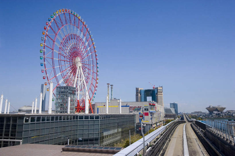 无人,高楼大厦,横图,室外,白天,仰视,度假,海浪,海洋,美景,城市风光,城市,大厦,建筑,路,摩天大楼,铁路,东京,日本,亚洲,景观,浪花,建筑群,摩天轮,轨道,交通,铁轨,娱乐,建设,一个,蓝色,蓝天,天空,海水,天,享受,休闲,景色,放松,运输,晴朗,单个,海景,东亚,本州,万里无云,费里斯大转轮,关东地方,本州岛,日本国,东京都,港区,大海,风浪,海,海水的波动,近岸浪,涌浪,晴空,晴空万里,彩图,低角度拍摄,大楼,高层建筑,高楼,摩天楼