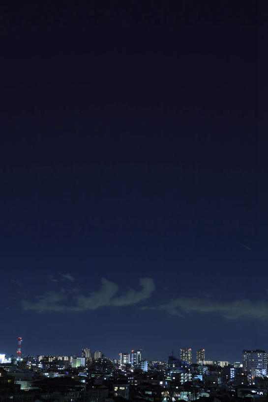 无人,高楼大厦,竖图,俯视,航拍,室外,夜晚,度假,美景,城市风光,城市,大厦,建筑,摩天大楼,东京,日本,亚洲,景观,云,云朵,建筑群,云彩,娱乐,建设,蓝色,白云,天空,天,享受,休闲,景色,放松,鸟瞰,东亚,本州,关东地方,本州岛,日本国,东京都,彩图,高角度拍摄,大楼,高层建筑,高楼,摩天楼