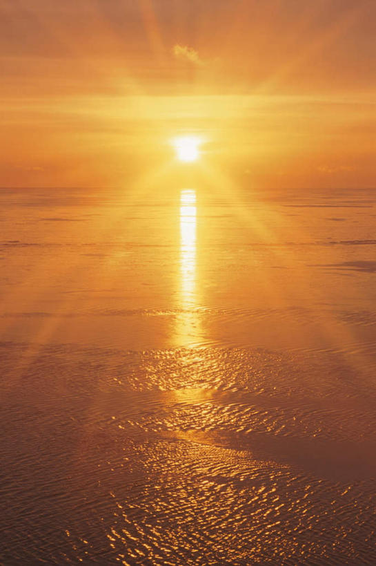 无人,竖图,室外,白天,正面,旅游,度假,日出,海浪,海洋,美景,太阳,北海道,日本,亚洲,景观,浪花,水平线,辽阔,朝霞,晨曦,海平线,黎明,娱乐,蓝色,蓝天,天空,阳光,自然,海水,天,享受,休闲,广阔,景色,放松,晴朗,一望无际,自然风光,海景,东亚,万里无云,日本国,北海道地方,北海道岛,稚内,无边无际,一马平川,大海,风浪,海,海水的波动,近岸浪,涌浪,朝阳,晴空,晴空万里,彩图,破晓,水天相接,水天一线