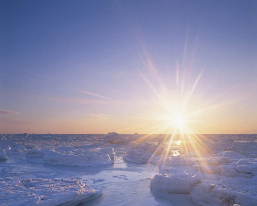无人,横图,室外,白天,正面,旅游,度假,日出,海浪,海洋,美景,太阳,北海道,日本,亚洲,朦胧,模糊,冰,景观,浪花,水平线,云,云朵,朝霞,晨曦,海平线,黎明,云彩,娱乐,蓝色,白云,蓝天,天空,阳光,自然,海水,浮冰,天,享受,休闲,景色,放松,寒冷,晴朗,冰冷,自然风光,海景,东亚,日本国,北海道地方,北海道岛,严寒,冰凉,酷寒,凛冽,凛凛,极冷,流冰,浮冰块,大海,风浪,海,海水的波动,近岸浪,涌浪,朝阳,晴空,彩图,破晓
