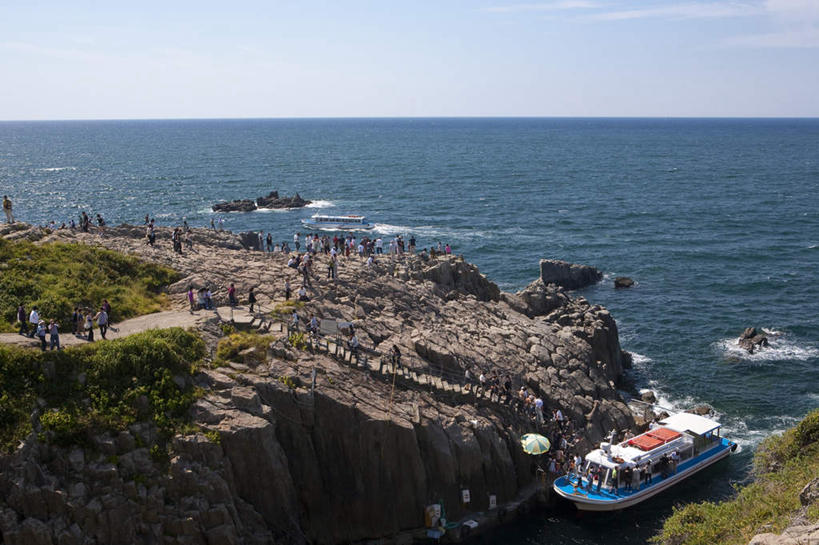 无人,横图,室外,白天,正面,旅游,度假,海浪,海洋,礁石,石头,美景,轮船,船,日本,亚洲,一艘,阴影,光线,石子,影子,景观,浪花,水平线,云,云朵,辽阔,海平线,云彩,娱乐,蓝色,白云,蓝天,天空,阳光,自然,海水,交通工具,天,享受,休闲,广阔,景色,放松,一望无际,自然风光,载具,海景,东亚,本州,本州岛,日本国,中部地方,福井,福井县,无边无际,一马平川,大海,风浪,海,海水的波动,礁,近岸浪,石块,岩石,涌浪,彩图,水天相接,水天一线