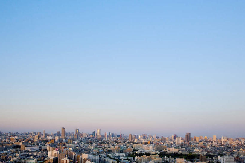 无人,高楼大厦,横图,俯视,航拍,室外,白天,度假,美景,植物,城市风光,城市,大厦,道路,建筑,路,摩天大楼,公路,东京,日本,亚洲,阴影,光线,影子,景观,云,云朵,交通,云彩,娱乐,树,树木,蓝色,绿色,白云,蓝天,天空,阳光,自然,天,享受,休闲,景色,放松,生长,成长,鸟瞰,东亚,本州,关东地方,本州岛,日本国,东京都,马路,彩图,高角度拍摄,大楼,高层建筑,高楼,摩天楼