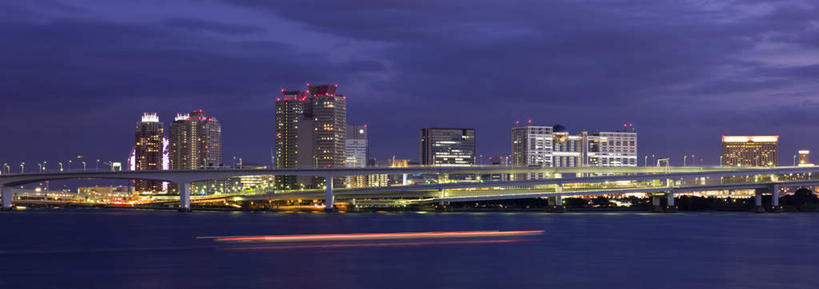 无人,高楼大厦,横图,室外,白天,正面,长时间曝光,度假,河流,美景,水,植物,城市风光,城市,大桥,大厦,道路,建筑,立交桥,路,路灯,摩天大楼,桥梁,公路,照明,东京,日本,亚洲,一排,许多,整齐,河水,景观,水流,云,云朵,高架,斜拉桥,桥,灯光,彩虹大桥,交通,云彩,娱乐,灯,树,树木,排列,蓝色,绿色,天空,自然,天,享受,休闲,景色,放松,生长,成长,照亮,照明设备,队列,曝光,东亚,本州,关东地方,本州岛,日本国,东京都,日本彩虹大桥,马路,彩图,大楼,高层建筑,高楼,摩天楼