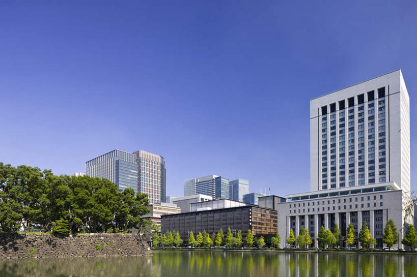 无人,高楼大厦,横图,室外,白天,正面,度假,草地,草坪,河流,美景,水,植物,窗户,城市风光,城市,大厦,建筑,摩天大楼,东京,日本,亚洲,一排,许多,阴影,整齐,光线,影子,河水,景观,水流,娱乐,玻璃窗,草,树,树木,排列,蓝色,绿色,蓝天,天空,阳光,自然,天,享受,休闲,景色,放松,生长,晴朗,成长,队列,东亚,本州,万里无云,关东地方,本州岛,日本国,东京都,晴空,晴空万里,彩图,大楼,高层建筑,高楼,摩天楼