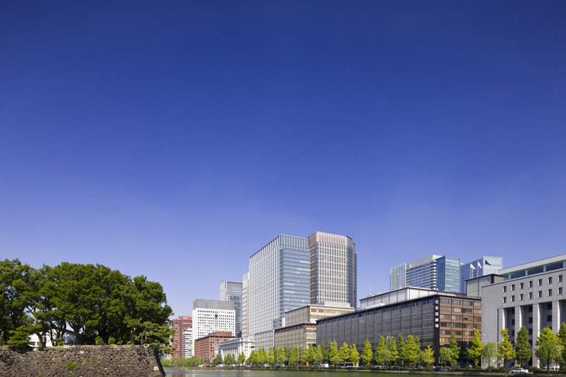 无人,高楼大厦,横图,室外,白天,仰视,度假,草地,草坪,美景,植物,窗户,城市风光,城市,大厦,建筑,摩天大楼,东京,日本,亚洲,一排,许多,阴影,整齐,光线,影子,景观,娱乐,玻璃窗,草,树,树木,排列,蓝色,绿色,蓝天,天空,阳光,自然,天,享受,休闲,景色,放松,生长,晴朗,成长,队列,东亚,本州,万里无云,关东地方,本州岛,日本国,东京都,晴空,晴空万里,彩图,低角度拍摄,大楼,高层建筑,高楼,摩天楼