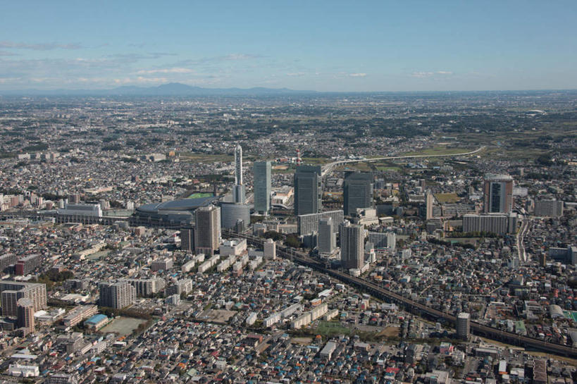 无人,家,横图,全景,俯视,航拍,室外,白天,旅游,度假,美景,树林,天际线,植物,别墅,城市风光,城市,大桥,道路,建筑,立交桥,路,桥梁,公路,日本,亚洲,阴影,光线,影子,房屋,屋子,地平线,景观,云,云朵,高架,公寓,建筑群,桥,辽阔,地面,交通,云彩,娱乐,建设,洋房,楼房,住宅,树,树木,蓝色,绿色,白云,蓝天,天空,阳光,自然,天,享受,休闲,景色,放松,生长,晴朗,成长,一望无际,鸟瞰,延伸,东亚,本州,关东地方,本州岛,日本国,天地相交,崎玉,崎玉县,晴空,马路,彩图,高角度拍摄,房子