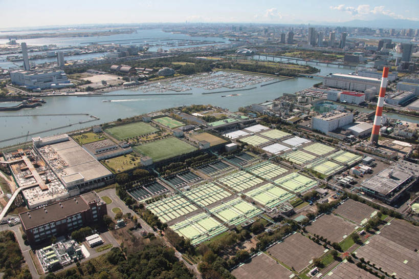 无人,横图,全景,俯视,航拍,室外,白天,草地,草坪,海浪,海洋,天际线,植物,大桥,道路,立交桥,路,轮船,桥梁,公路,船,汽车,东京,日本,亚洲,阴影,光线,影子,浪花,水平线,云,云朵,高架,桥,辽阔,交通,海平线,江东区,云彩,车,草,蓝色,绿色,白云,蓝天,天空,阳光,自然,海水,交通工具,轿车,天,广阔,生长,晴朗,成长,一望无际,鸟瞰,载具,海景,东亚,本州,关东地方,本州岛,日本国,东京都,无边无际,一马平川,大海,海,海水的波动,晴空,马路,彩图,高角度拍摄,水天相接,水天一线