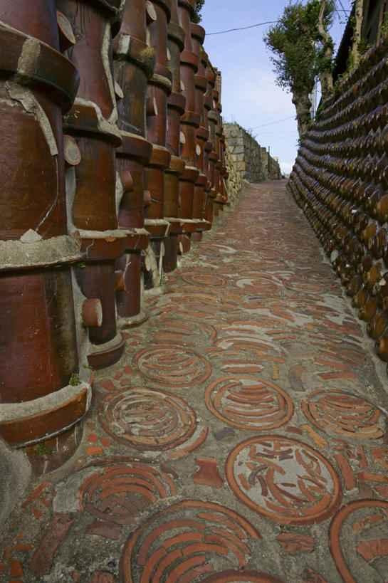 无人,家,木屋,栏杆,竖图,室外,白天,正面,旅游,度假,美景,植物,道路,路,爱知县,日本,亚洲,一根,阴影,电力,光线,电线,电线杆,盆栽,线,影子,栅栏,景观,篱笆,云,云朵,围栏,小路,盆景,电能,交通,线路,云彩,娱乐,护栏,住宅,树,树木,蓝色,绿色,白云,蓝天,天空,阳光,自然,天,享受,休闲,景色,放松,乡间小路,生长,晴朗,成长,电,电源,自然风光,能量,东亚,本州,本州岛,日本国,中部地方,爱知,晴空,彩图,茅舍,茅屋,棚屋,小木屋,小屋