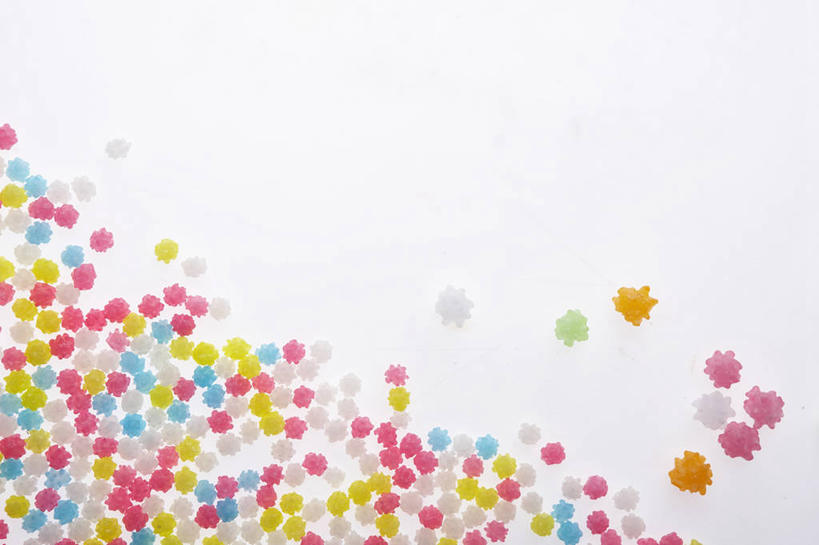 无人,横图,彩色,插画,室内,白天,白色背景,正面,数码,科技,许多,阴影,网络,食品,糖,糖果,甜点,甜品,软糖,很多,高光,几何,计算机图形,合成,图画,画,食物,甜食,五颜六色,色彩斑斓,电脑合成图,数码合成图,合成图,五彩缤纷,漫画,写实,具体,具象,五彩斑斓,五光十色,彩图