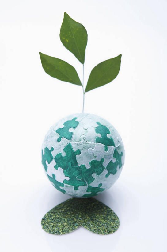 无人,竖图,室内,特写,白天,白色背景,正面,爱情,游戏,成功,合作,团队,集体,信心,仪器,海洋,植物,地图,拼图,叶子,连接,阴影,组合,爱心,反射,网格,地球仪,图形,纹理,线条,影子,世界地图,地球,陆地,绿叶,几何,浪漫,玩,全球,娱乐,队伍,球,一个,绿色,经纬线,模型,休闲,球体,温暖,温馨,心形,嫩叶,恩爱,摄影,地理,国家,影棚,单个,活动,链接,大陆,和睦,世界,成就,发泄,数学,消遣,智力,拼接,拼凑,纬线,智力游戏,合伙,版图,经线,经纬仪,肌理,地理学,宣泄,拼合,凑集,聚合,撮合,链结,趣味,策略,心型,叶,叶片,叶脉,玩耍,嬉戏,彩图,影棚拍摄,拍摄,几何图形,立体几何,立体图形,立体拼图,融洽,大洋,大洲