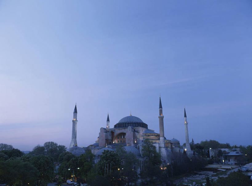 无人,横图,室外,白天,仰视,旅游,度假,名胜古迹,日落,树林,植物,标志建筑,地标,建筑,土耳其,亚洲,节日,遗迹,晚霞,霞光,落日,首都,古迹,文化,文物,娱乐,建设,古建筑,树,树木,绿色,自然,黄昏,祈祷,享受,休闲,健康,旅游胜地,彩霞,放松,许愿,宗教,信仰,生长,成长,纪念,祈求,伊斯兰教,清真寺,西亚,古文明,伊斯坦布尔,苏莱曼清真寺,夕照,薄暮,平安,夕阳,彩图,低角度拍摄,傍晚,土耳其共和国,斜阳