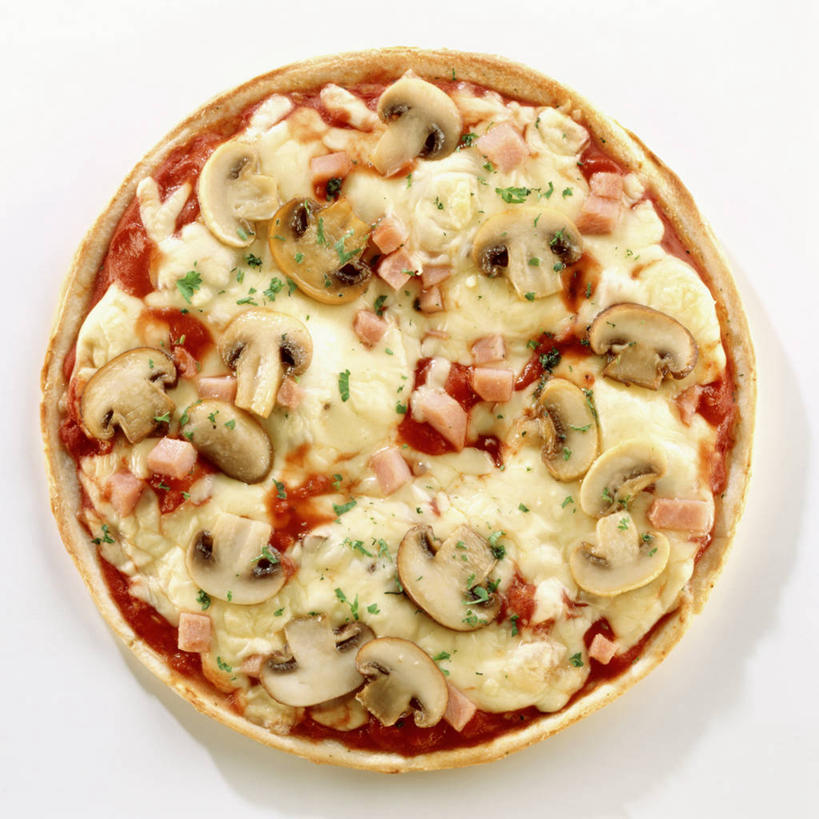 奶酪,无人,方图,俯视,室内,特写,白天,白色背景,烹饪,西餐,餐桌,桌子,蔬菜,一块,阴影,新鲜,反射,影子,菌菇,蘑菇,肉,干酪,起司,料理,食品,披萨,匹萨,芝士,营养,菌类,火腿,猪肉,菜肴,美食,肉类,食物,腌制,快餐,乳酪,食用菌,西式,摄影,佳肴,有机食品,绿色食品,影棚,餐台,乳制品,比萨,发酵,肉食,西式快餐,垃圾食品,意大利薄饼,豚肉,熏制,火肉,兰熏,猪腿,彩图,高角度拍摄,影棚拍摄,拍摄