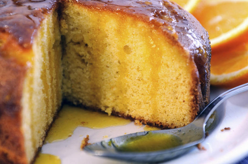 点心,无人,横图,俯视,室内,特写,白天,下午茶,餐桌,桌子,柑橘,餐具,水果,切开,阴影,新鲜,反射,粘稠,碟子,盘,影子,勺子,调料,生食,食品,糖,果实,调味品,调味料,食物,糕点,两个,黄色,盘子,调羹,碟,汤匙,切,有机食品,绿色食品,餐台,糖浆,剖面,黏稠,切面,浓厚,橘子,桔子,橙子,橙,彩图,高角度拍摄,蛋糕