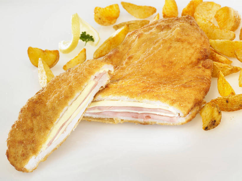 点心,奶酪,无人,横图,俯视,室内,特写,白天,白色背景,餐桌,桌子,许多,阴影,反射,影子,鸡肉,肉,干酪,起司,食品,芝士,营养,薯片,肉类,食物,排列,零食,乳酪,摄影,影棚,餐台,乳制品,发酵,肉食,垃圾食品,摆列,彩图,高角度拍摄,影棚拍摄,拍摄,布列,分列