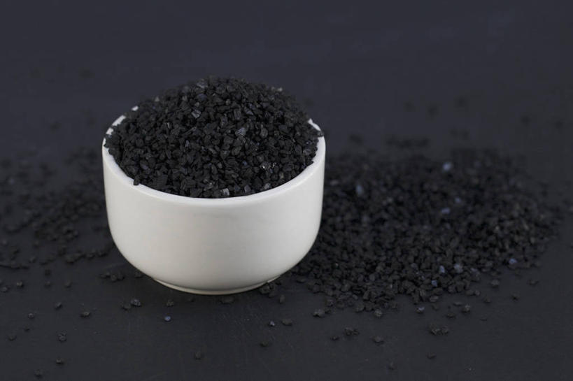 无人,横图,俯视,室内,特写,白天,安全,桌面,桌子,一堆,许多,阴影,堆叠,堆积,黑色背景,反射,木制,药剂,影子,陶瓷,防护,陶瓷制品,很多,一个,白色,黑色,木制品,容器,药品,碗,治疗,摄影,影棚,单个,储藏,堆,保护,药物,医疗,储存,保险,预防,平安,彩图,高角度拍摄,影棚拍摄,拍摄,黑盐,贮存