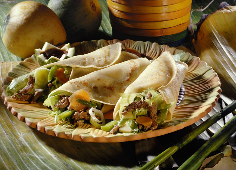 点心,无人,横图,俯视,室内,特写,白天,烹饪,西餐,纯洁,植物,桌面,桌子,竹子,豆,蔬菜,餐具,阴影,新鲜,反射,木制,碟子,盘,影子,豆类,豆子,肉,牛肉,料理,食品,文化,小吃,菜肴,美食,肉类,食物,糕点,盘子,木制品,碟,甜食,西式,佳肴,有机食品,绿色食品,高雅,薄饼,肉食,豆科,奉献,质朴,正直,担当,法国薄饼,竹,彩图,高角度拍摄,奋进,操守,四君子,岁寒三友,性坚,虚怀,虚心,善群,卓尔