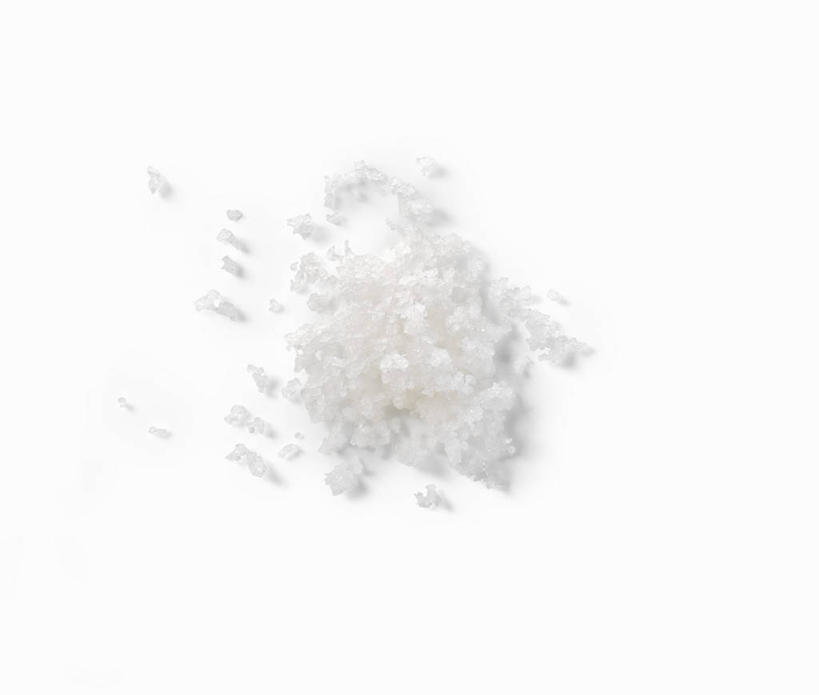 无人,横图,俯视,室内,特写,白天,白色背景,餐桌,桌子,一堆,许多,堆叠,堆积,粉末,调料,盐,调味品,调味料,食盐,白色,粉,摄影,影棚,餐台,堆,卫生,纯真,粉状,粉剂,洁净,光明,恬静,中间色,朴素,清白,彩图,高角度拍摄,影棚拍摄,拍摄