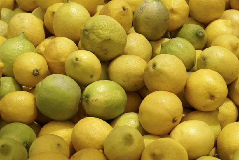 无人,横图,俯视,室内,特写,白天,柠檬,水果,一堆,许多,阴影,堆叠,堆积,朦胧,模糊,新鲜,透明,反射,影子,生食,食品,果实,辉煌,食物,黄色,健康,摄影,活泼,有机食品,绿色食品,影棚,希望,堆,暖色,光辉,光明,功名,轻快,益母果,柠果,彩图,高角度拍摄,影棚拍摄,拍摄