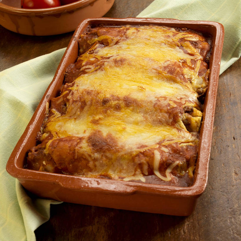 点心,奶酪,无人,方图,俯视,室内,特写,白天,玉米,桌面,桌子,蔬菜,阴影,花纹,新鲜,反射,木制,棒子,布,图案,影子,陶瓷,玉蜀黍,鸡肉,肉,干酪,起司,食品,陶瓷制品,芝士,营养,布纹,文化,小吃,肉类,食物,糕点,木制品,容器,碗,甜食,乳酪,有机食品,绿色食品,储藏,布匹,苞米,乳制品,储存,薄饼,苞芦,发酵,肉食,苞谷,包谷,大蜀黍,番麦,薏米包,玉高粱,玉麦,珍珠米,法国薄饼,彩图,高角度拍摄,贮存