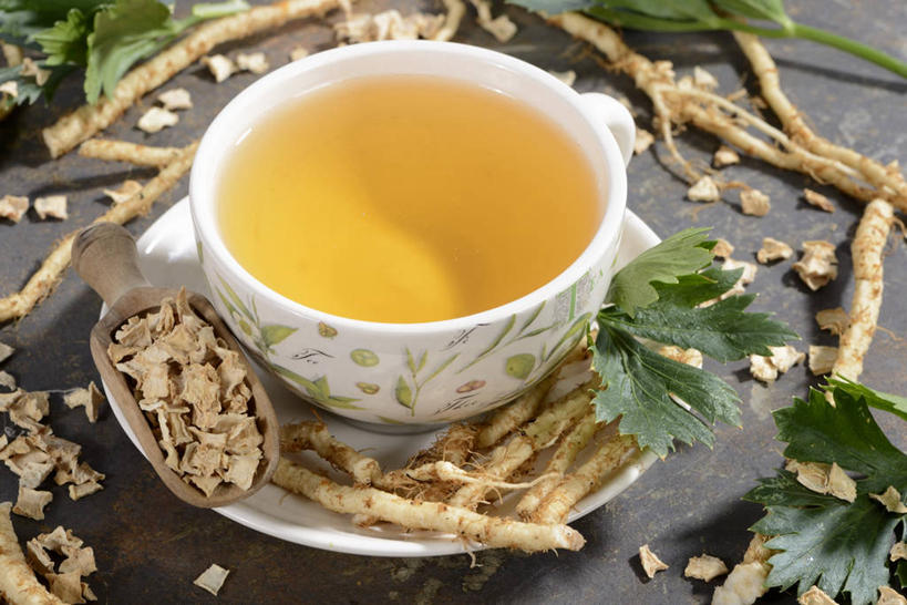 无人,横图,俯视,室内,特写,白天,绘画,幸福,茶,桌面,桌子,杯子,餐具,阴影,反射,木制,彩绘,瓷器,碟子,盘,影子,勺子,陶瓷,茶叶,饮品,茶勺,娱乐,盘子,木制品,水杯,碟,花茶,享受,休闲,温馨,放松,乐趣,保健,养生,花草茶,陶艺,舒适,香花茶,香片,熏花茶,彩釉,茶杯,画画,彩图,高角度拍摄