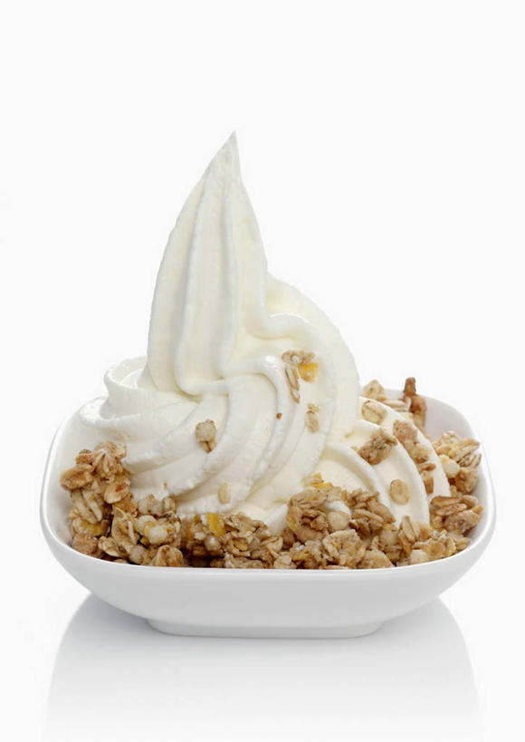 牛奶,无人,竖图,俯视,室内,特写,白天,白色背景,早餐,桌面,桌子,阴影,反射,木制,影子,陶瓷,谷物,食品,冰激凌,陶瓷制品,饮品,清凉,营养,酸奶,美食,饮食,饮料,一个,木制品,容器,碗,冷饮,舒服,冰淇淋,保健,摄影,影棚,单个,储藏,解暑,麦片,乳制品,奶,储存,解渴,雪糕,发酵,舒爽,冰糕,消暑,优格,优酪乳,彩图,高角度拍摄,影棚拍摄,拍摄,贮存