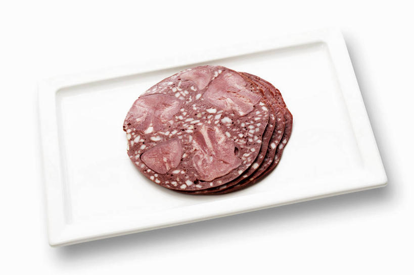 无人,横图,俯视,室内,特写,白天,白色背景,桌面,桌子,餐具,一排,切开,阴影,整齐,反射,木制,碟子,盘,影子,肉,香肠,腊肠,猪肉,肉类,排列,一个,盘子,木制品,碟,切,摄影,影棚,单个,堆,队列,剖面,肉食,切面,豚肉,彩图,高角度拍摄,影棚拍摄,拍摄