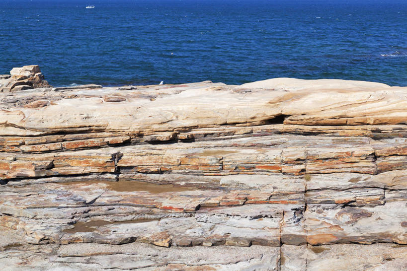 无人,横图,室外,白天,正面,旅游,度假,海浪,海洋,石头,美景,日本,亚洲,阴影,光线,石子,影子,景观,浪花,娱乐,阳光,自然,海水,享受,休闲,景色,放松,自然风光,海景,东亚,本州,本州岛,日本国,近畿地方,近畿,和歌山,和歌山县,大海,风浪,海,海水的波动,近岸浪,石块,岩石,涌浪,彩图,白滨町,西牟娄郡,千叠敷
