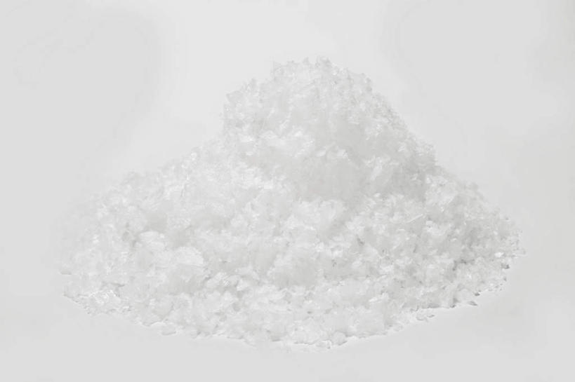 无人,横图,俯视,室内,特写,白天,餐桌,桌子,一堆,许多,阴影,堆叠,堆积,反射,影子,调料,盐,调味品,调味料,食盐,白色,摄影,影棚,餐台,堆,卫生,纯真,洁净,光明,恬静,中间色,朴素,清白,彩图,高角度拍摄,影棚拍摄,拍摄