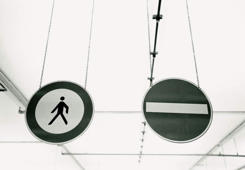 无人,横图,室外,特写,白天,仰视,度假,美景,城市风光,城市,阴影,电力,光线,电线,线,影子,景观,电能,警告,线路,娱乐,享受,休闲,景色,放松,警示,电,禁止,电源,电源线,提醒,提示,限制,能量,危险,彩图,低角度拍摄