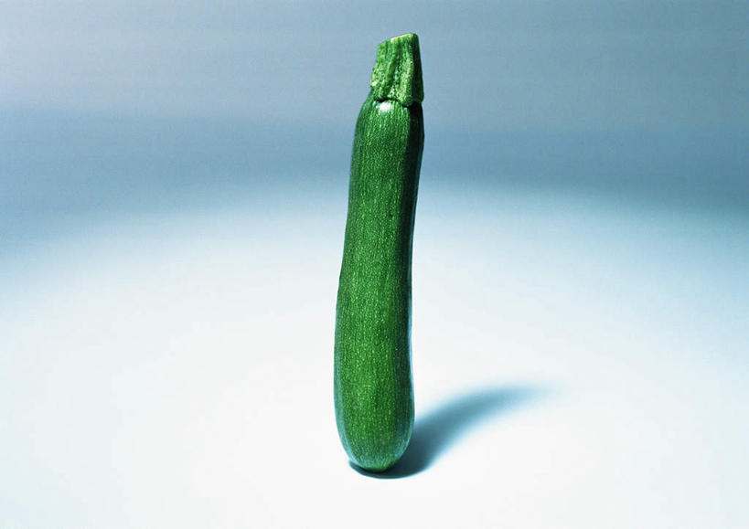 无人,横图,俯视,室内,特写,白天,白色背景,桌面,蔬菜,阴影,新鲜,反射,影子,食品,西葫芦,食物,一个,绿色,白瓜,摄影,有机食品,绿色食品,影棚,单个,茭瓜,彩图,高角度拍摄,影棚拍摄,拍摄