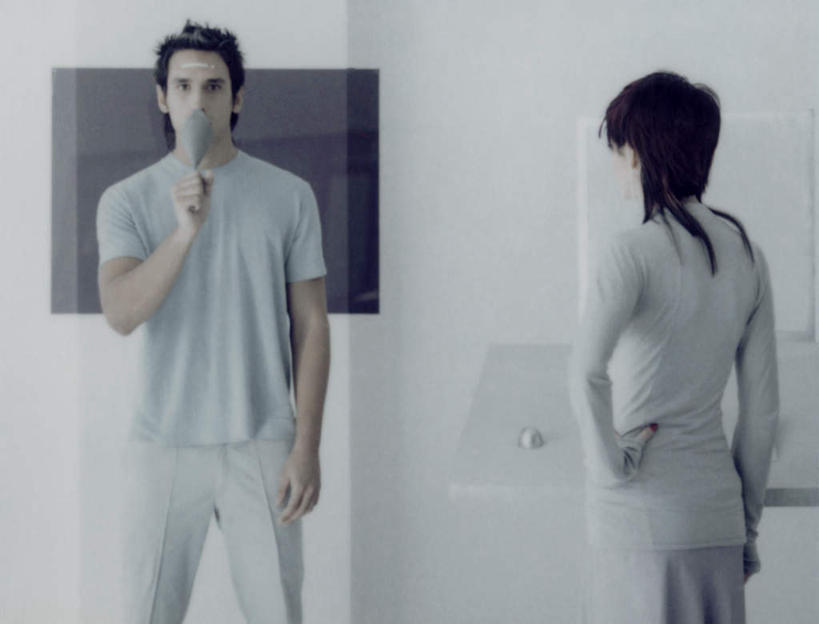 西方人,背部,头发,两个人,伙伴,朋友,站,举,摸,横图,室内,白天,白色背景,正面,友谊,电脑,显示器,鼠标,键盘,欧洲,欧洲人,抚摸,敲打,指,服装,网络,墙,注视,休闲装,方向,输入,输入设备,通讯设备,手叉腰,墙壁,墙面,衣服,黑色,叉腰,打字,观察,看,手势,托,站着,休闲,休闲服,台式电脑,服饰,观看,点击,敲击,察看,指向,关注,通信设备,输出设备,友情,按键,男人,男性,年轻男性,年轻女性,女人,女性,白种人,触摸,接触,举起,举手,举着,向上举,向上伸,向上托,站立,半身,彩图