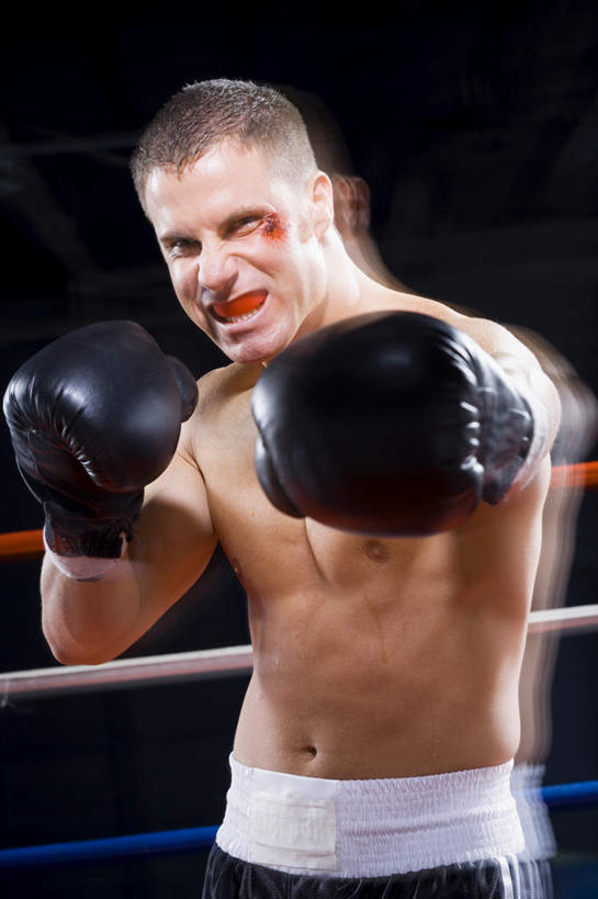 西方人,肌肉,健壮,一个人,拳击手,体育馆,栏杆,运动场,站,笑,微笑,露齿笑,竖图,室内,白天,正面,锻炼,安全,比赛,运动,拳击,欧洲,欧洲人,仅一个男性,仅一个人,阴影,黑色背景,朦胧,模糊,反射,影子,围栏,防护,拳击手套,注视,运动器械,体育场,护栏,裸露,仅一个年轻男性,两个,红色,手套,观察,看,站着,健康,健身器械,血液,活力,力量,观看,青春,保护,察看,强壮,关注,裸,保险,受伤,健身器材,保全,周全,安稳,安定,运动馆,防护手套,平安,体育,男人,男性,年轻男性,白种人,拳击家,拳击运动员,站立,半身,彩图,健身,运动器材,淤青