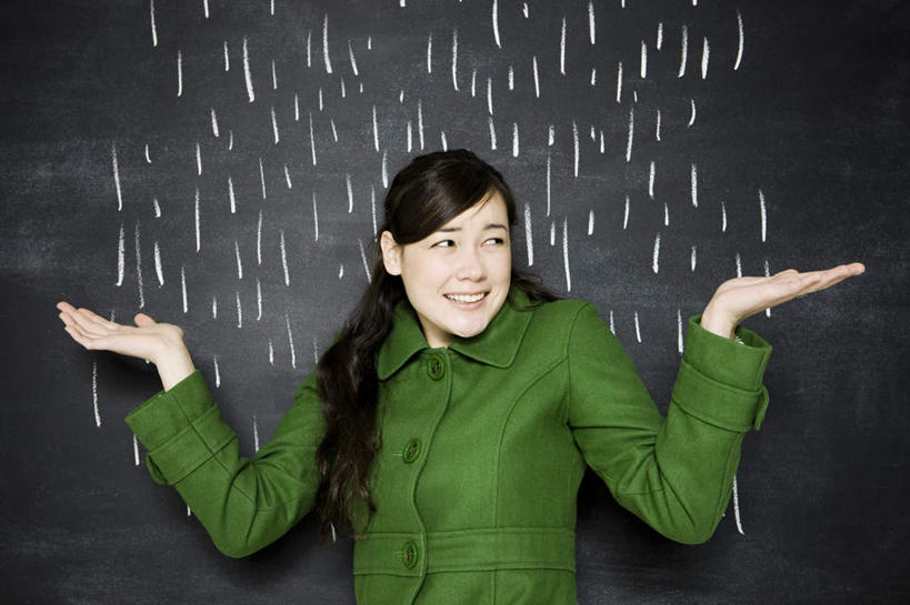 东方人,一个人,站,笑,微笑,露齿笑,横图,室内,白天,正面,雨,暴雨,大雨,亚洲,仅一个年轻女性,仅一个女性,仅一个人,注视,黄种人,绿色,黑板,观察,看,双手摊开,站着,无奈,教学,观看,保暖,细雨,遗憾,烦恼,察看,防寒,御寒,关注,雨衣,透气,可惜,防水,无计可施,惋惜,怜惜,无语,冲锋服,冲锋衣,防潮,户外用品,耐磨,教学黑板,年轻女性,女人,女性,亚洲人,站立,半身,彩图