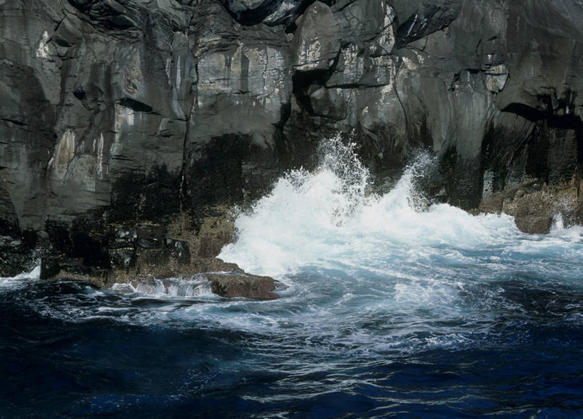 无人,横图,室外,白天,正面,旅游,度假,海浪,海洋,美景,山,山脉,水,静冈县,日本,亚洲,阴影,飞溅,溅,光线,液体,影子,景观,浪花,山峰,水滴,山峦,娱乐,水珠,阳光,自然,海水,群山,享受,休闲,景色,放松,喷洒,自然风光,海景,东亚,本州,本州岛,日本国,中部地方,静冈,城崎海岸,大海,风浪,海,海水的波动,近岸浪,涌浪,彩图